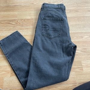 American eagle mom jeans
